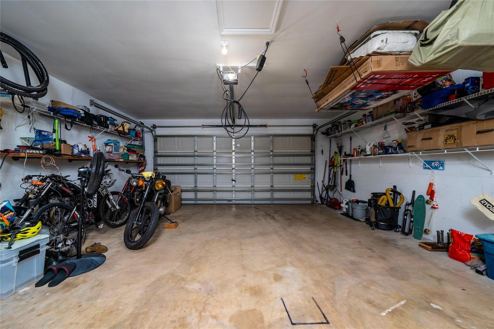 Image 15 of 20 For 2425 Pewter Court