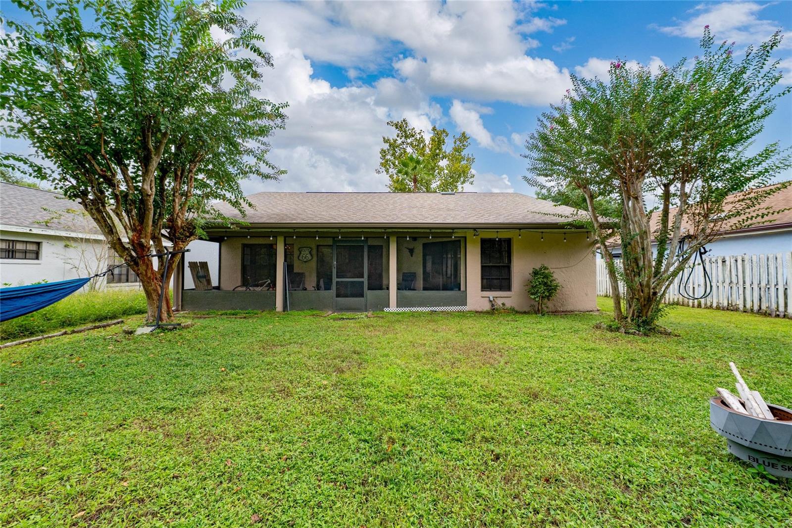 Image 19 of 20 For 2425 Pewter Court