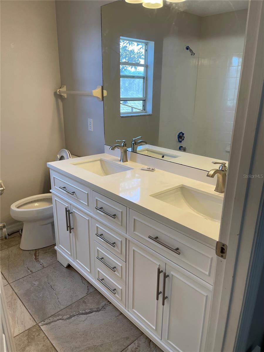 Image 12 of 17 For 2819 Crane Trace Circle