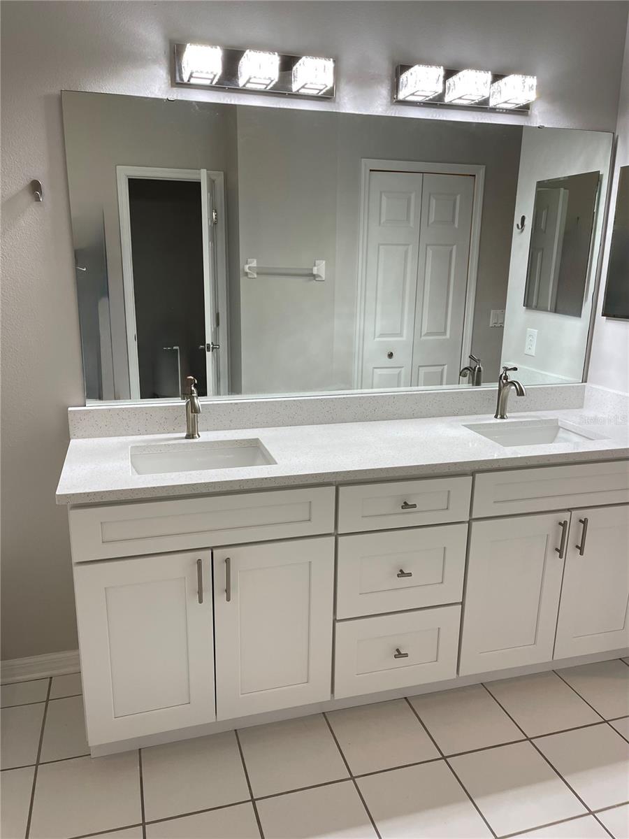 Image 4 of 17 For 2819 Crane Trace Circle