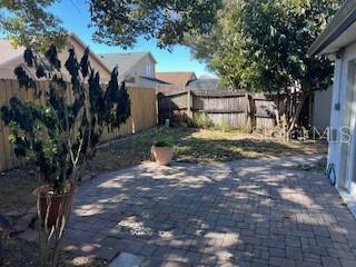 Image 11 of 16 For 1256 Pin Oak Drive