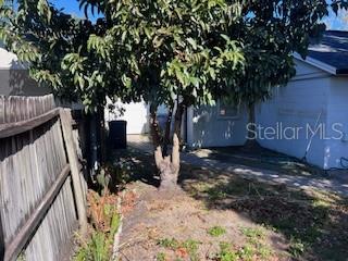 Image 13 of 16 For 1256 Pin Oak Drive