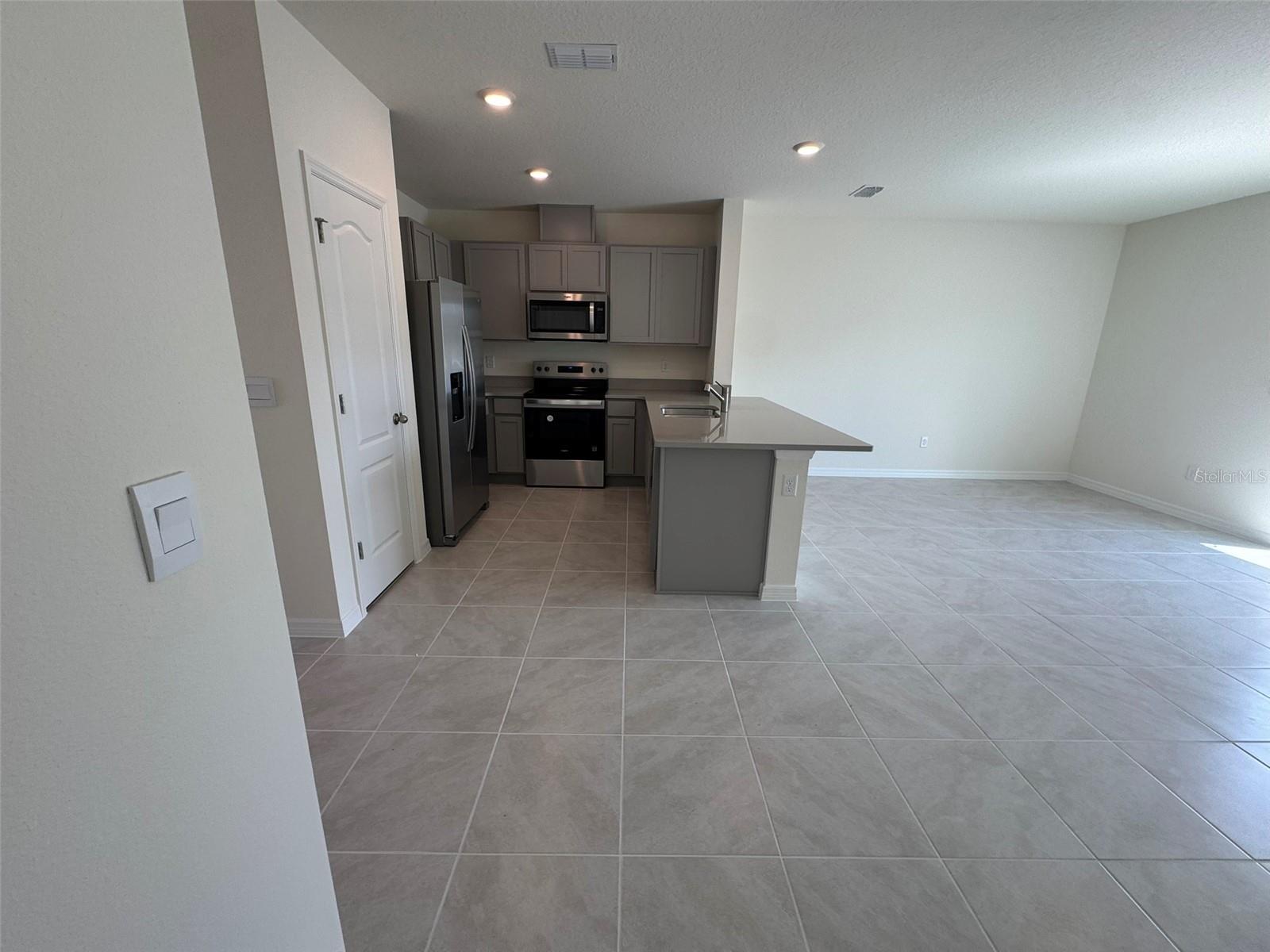 Image 5 of 30 For 2151 Longleaf Road