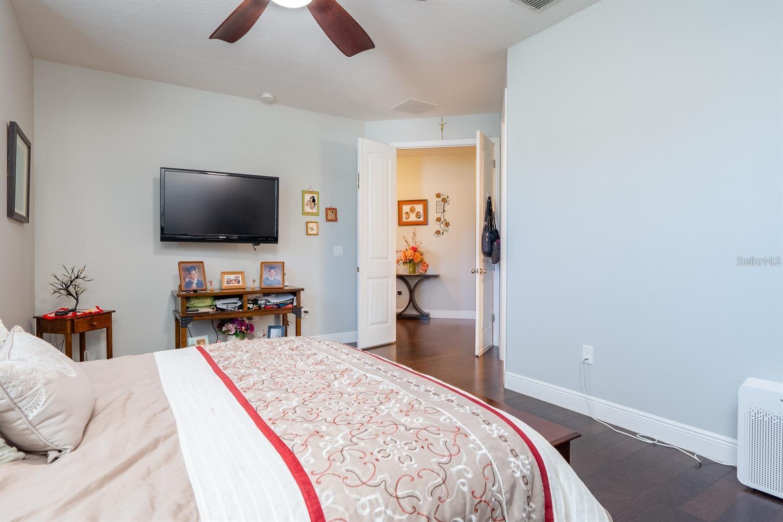 Image 12 of 28 For 13243 Overstreet Road