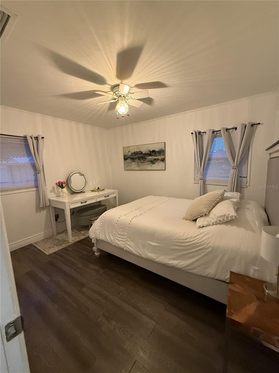 Image 17 of 36 For 110 Main Avenue