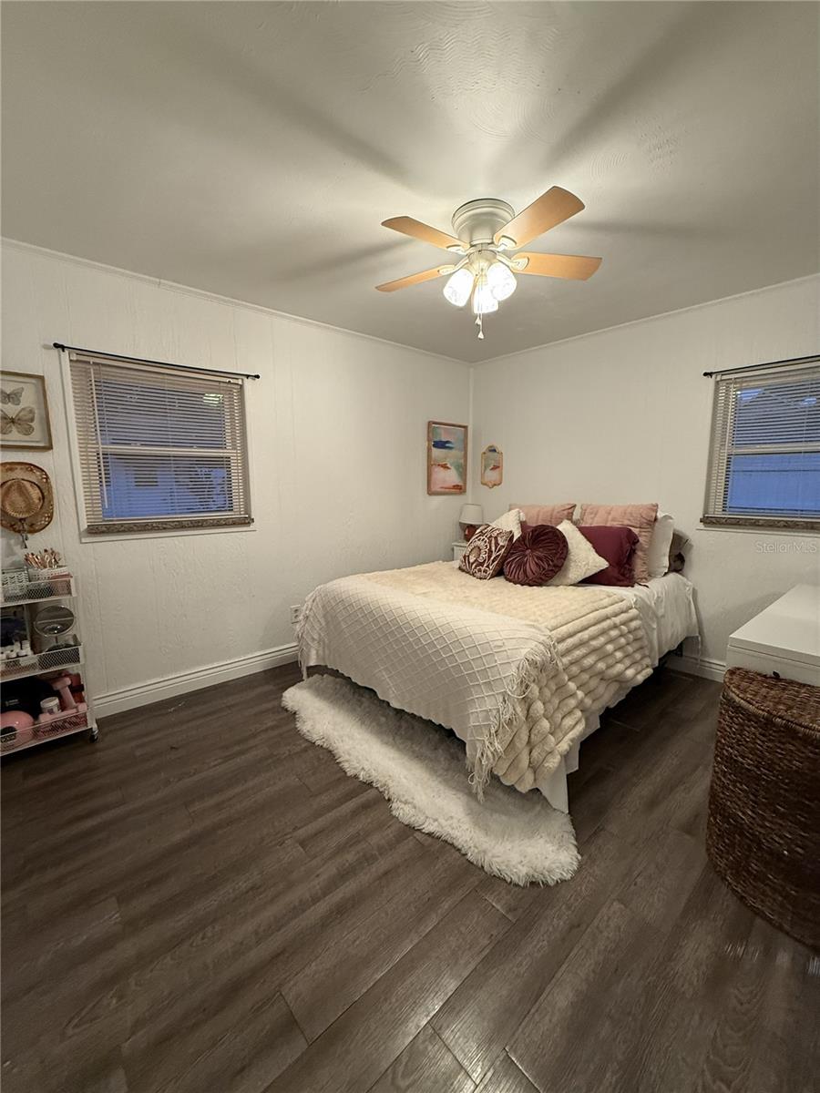 Image 21 of 36 For 110 Main Avenue