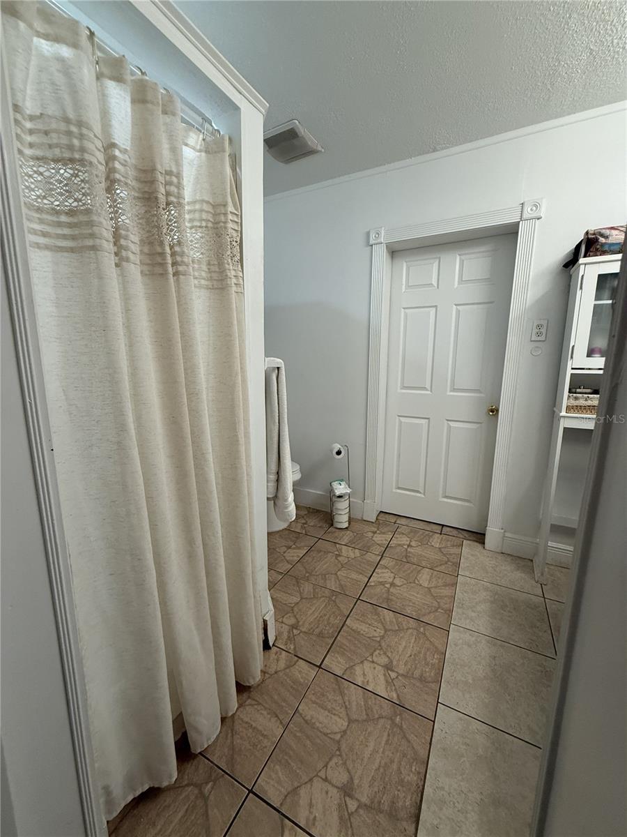 Image 30 of 36 For 110 Main Avenue