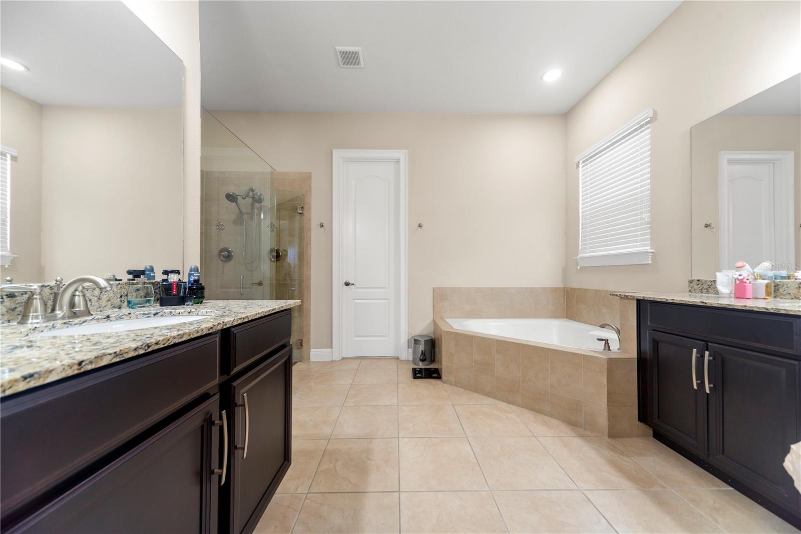 Image 26 of 44 For 7325 Wild Blackberry Trail