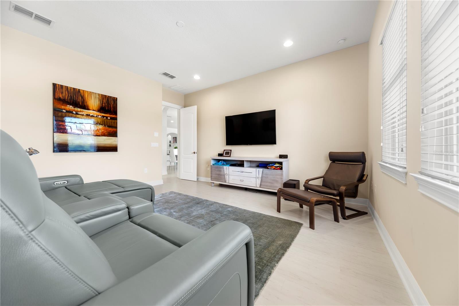 Image 29 of 44 For 7325 Wild Blackberry Trail