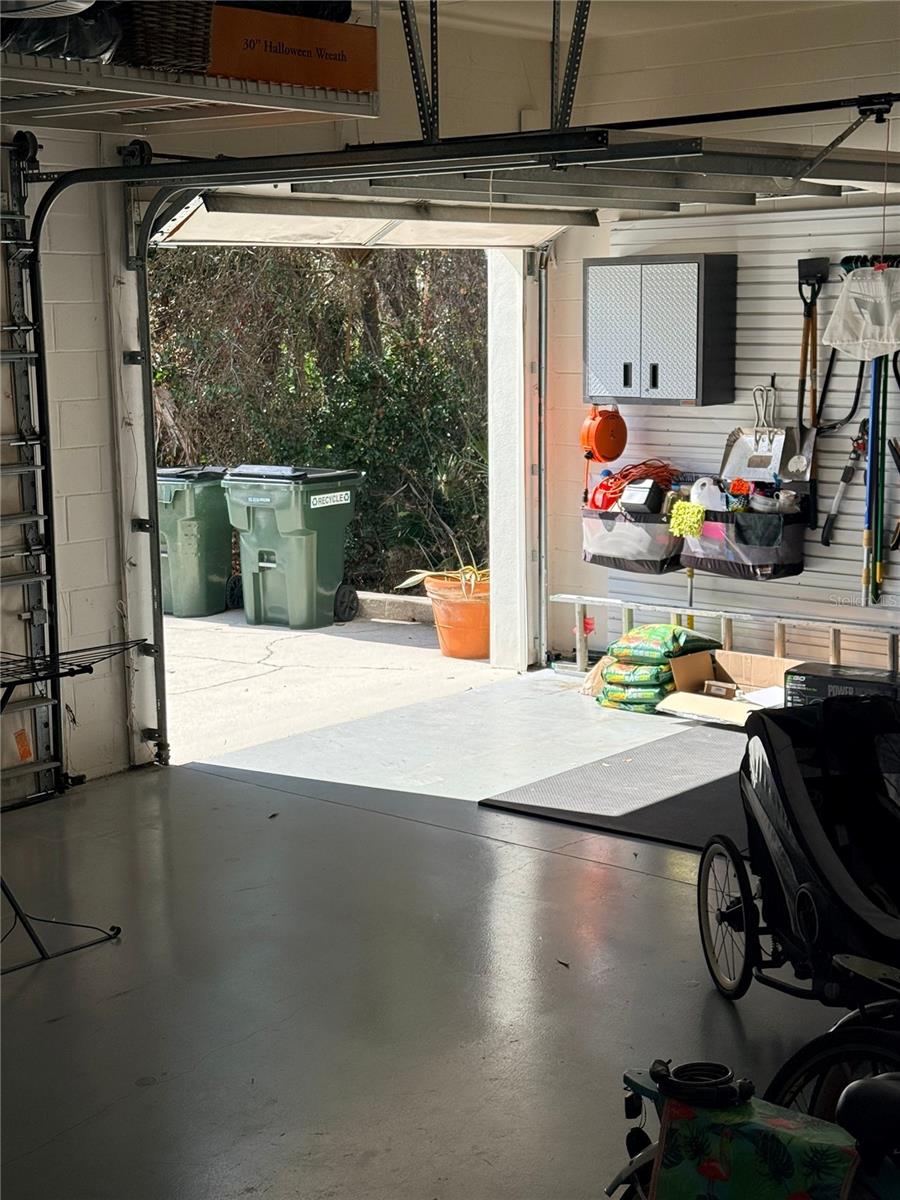 Image 8 of 8 For 901 Spring Park Loop B