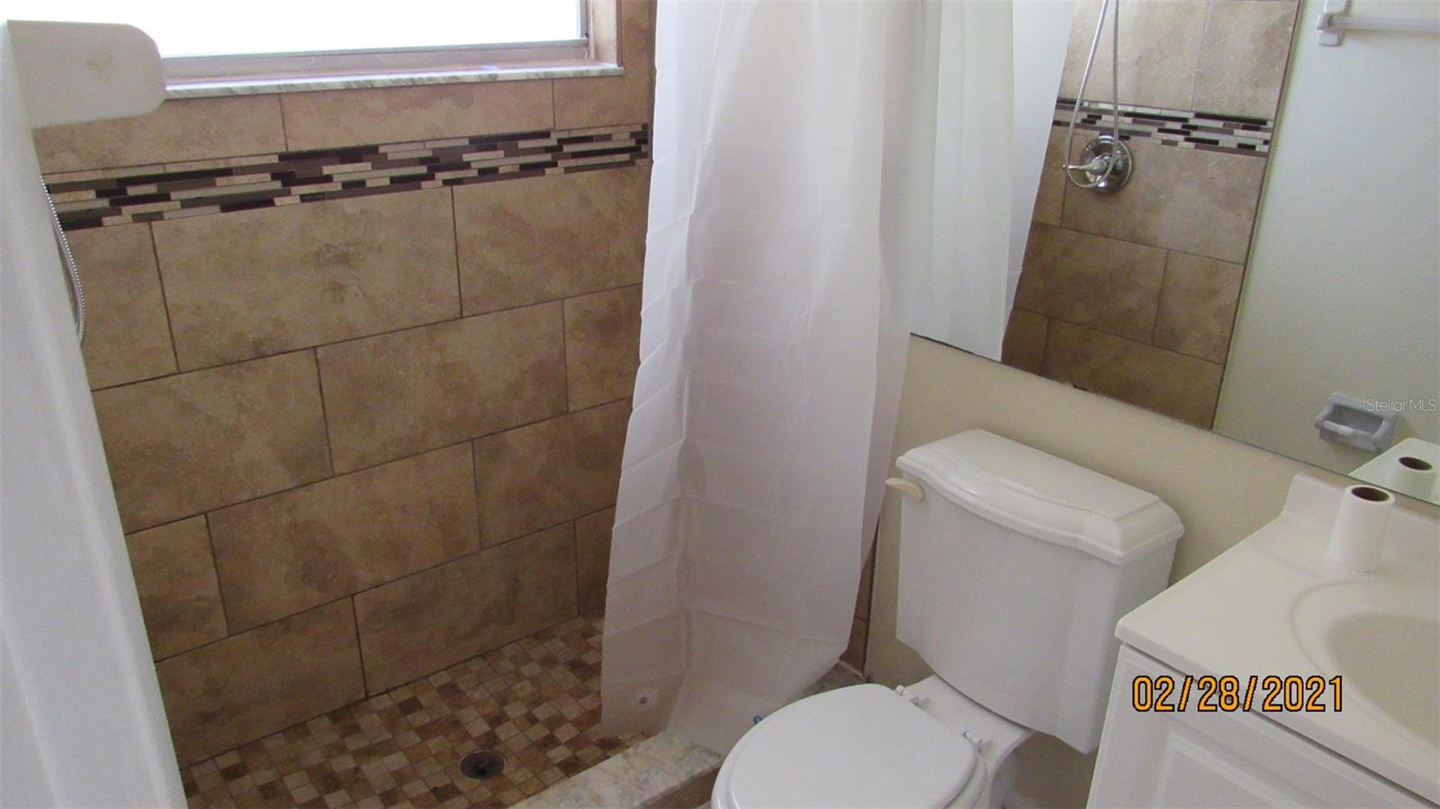 Image 9 of 15 For 2718 Dixie Lane