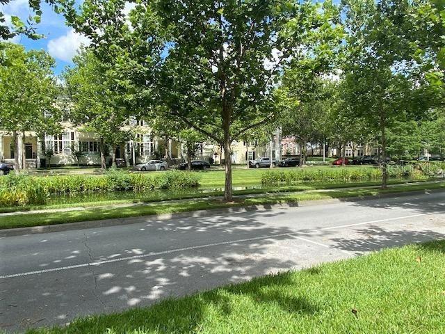 Image 16 of 17 For 475 Water Street