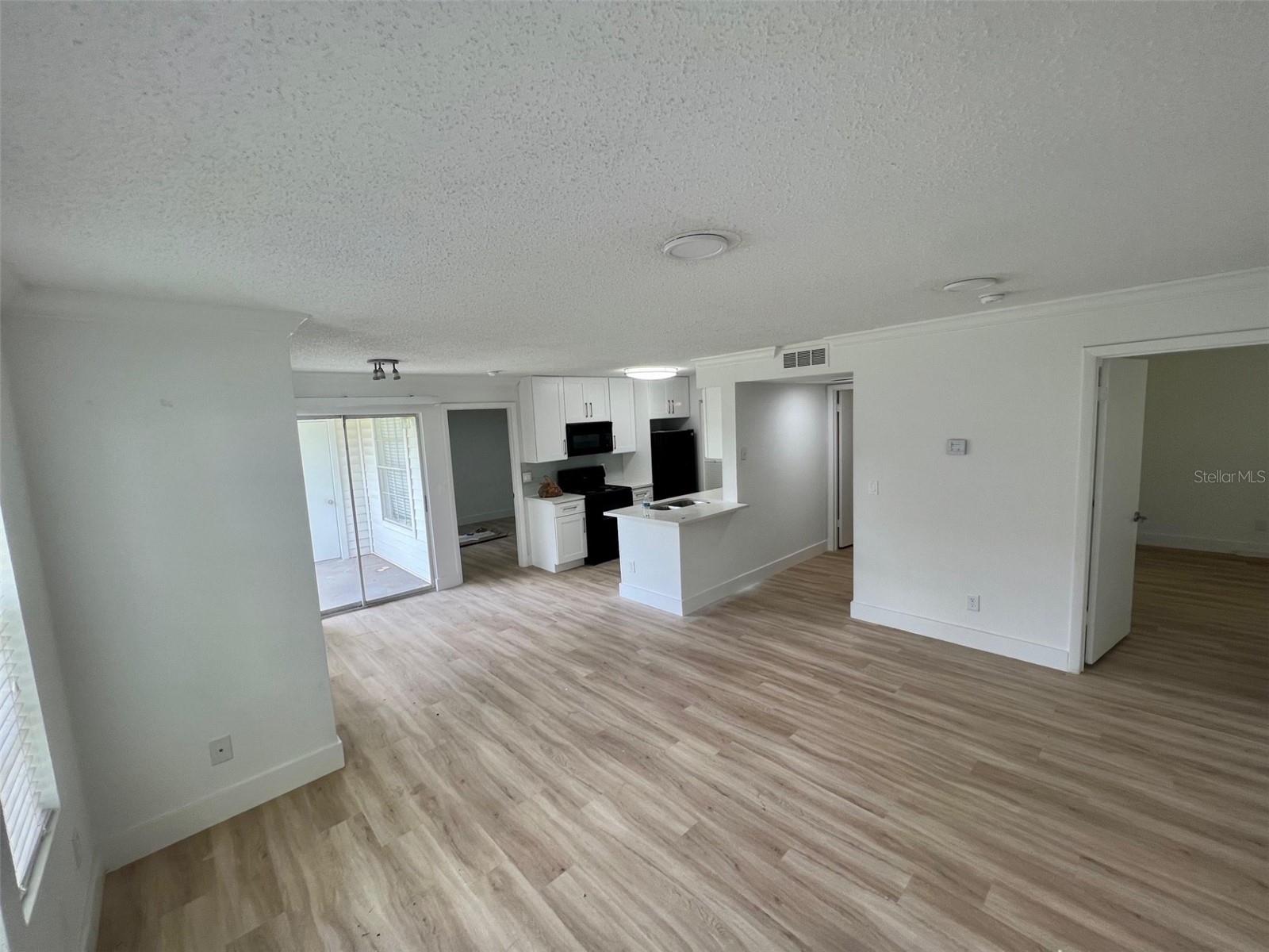 Image 18 of 19 For 11562 Westwood Boulevard 918