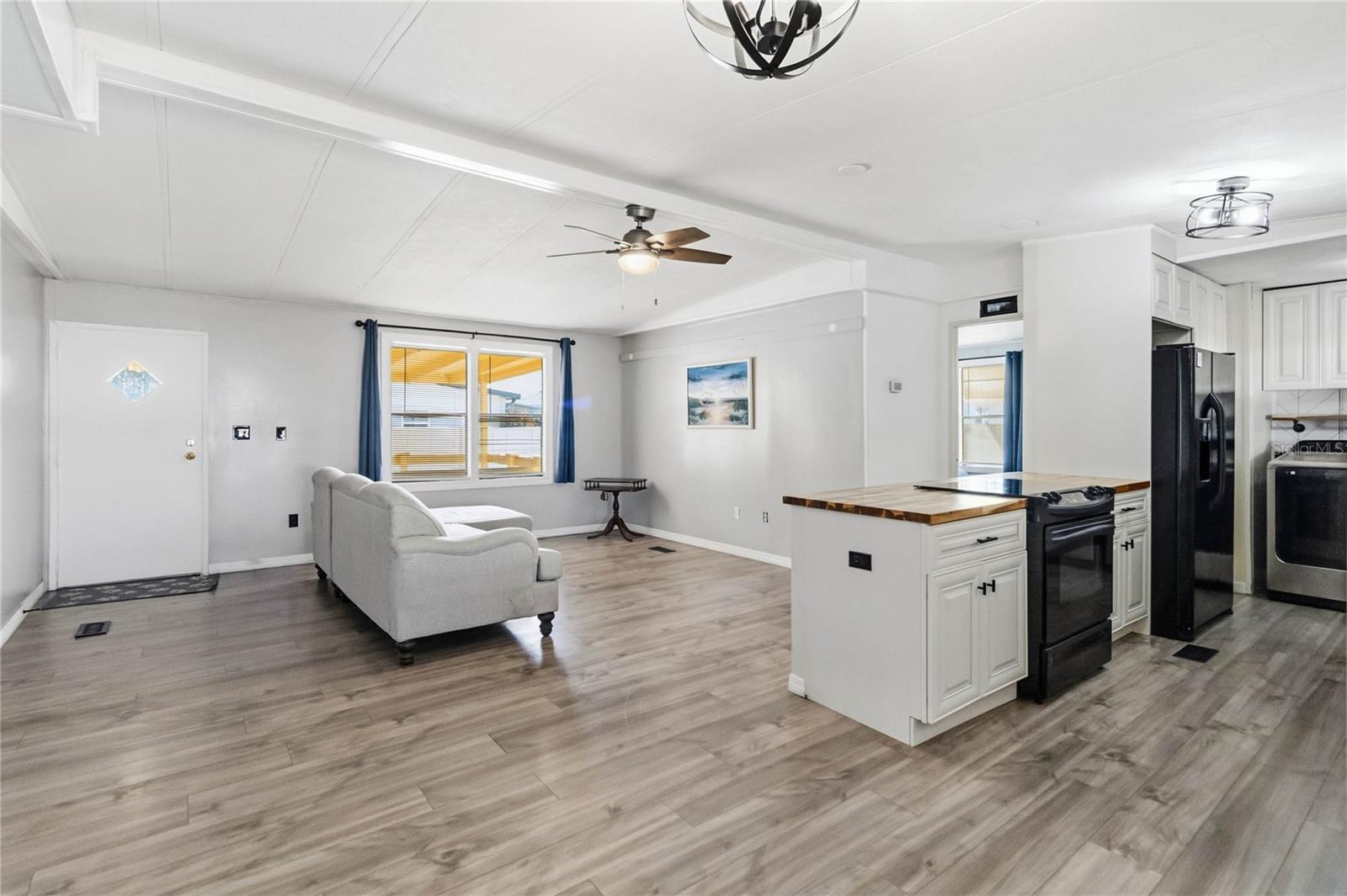 Image 10 of 30 For 2320 Darby Lane