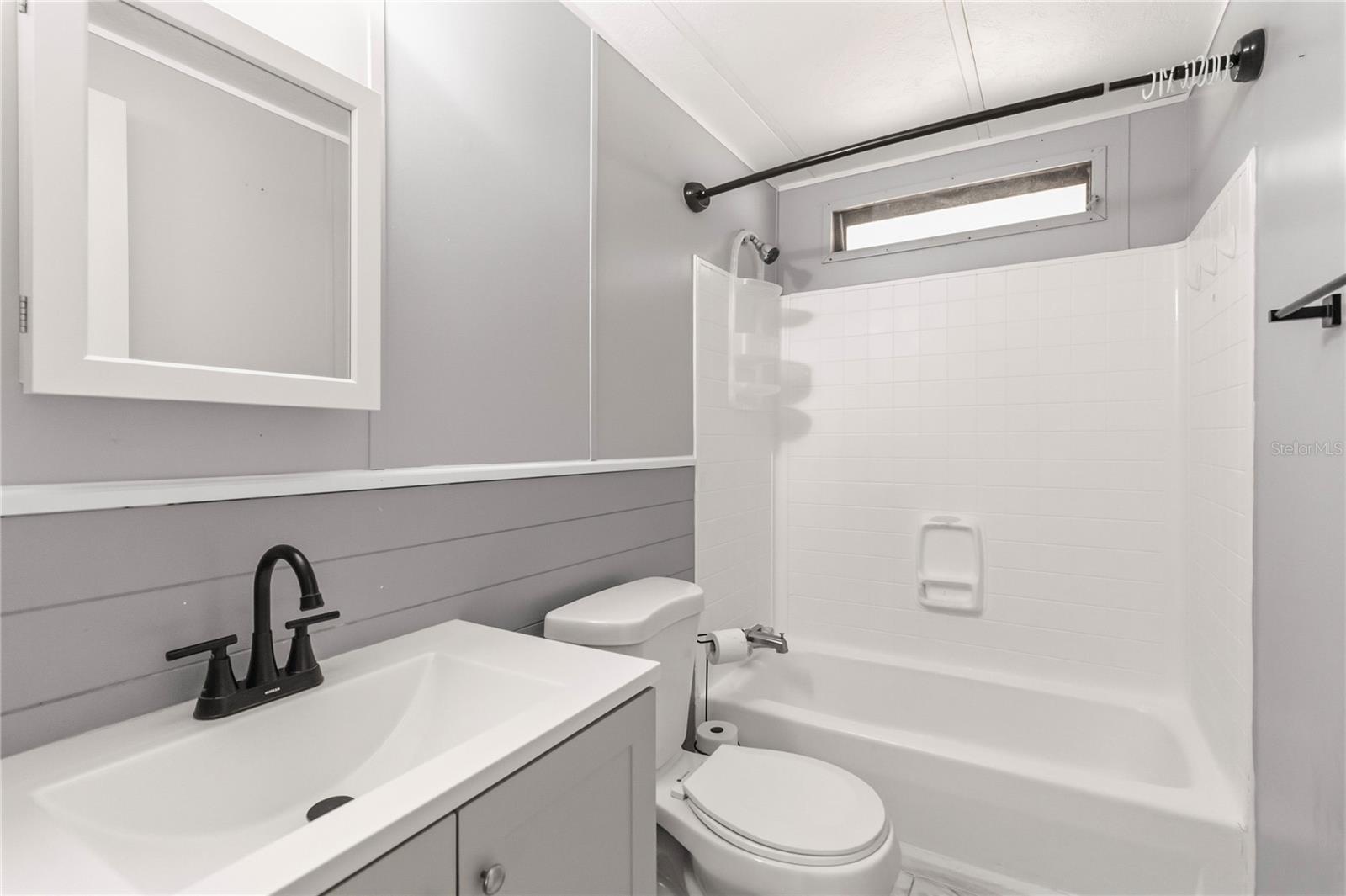 Image 24 of 30 For 2320 Darby Lane