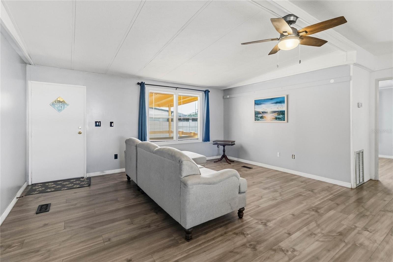 Image 5 of 30 For 2320 Darby Lane