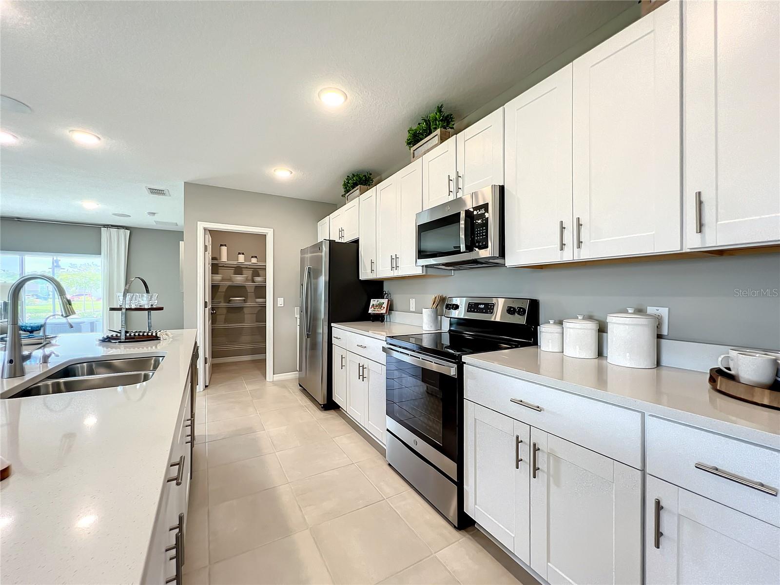 Image 19 of 50 For 425 Quarry Rock Circle