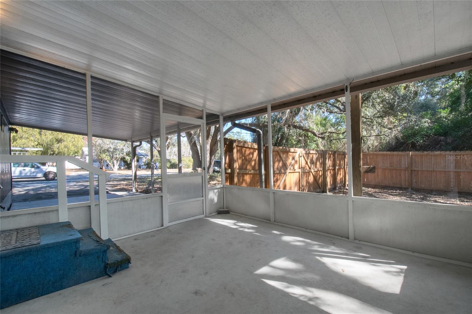 Image 19 of 48 For 10356 Se Highway 42