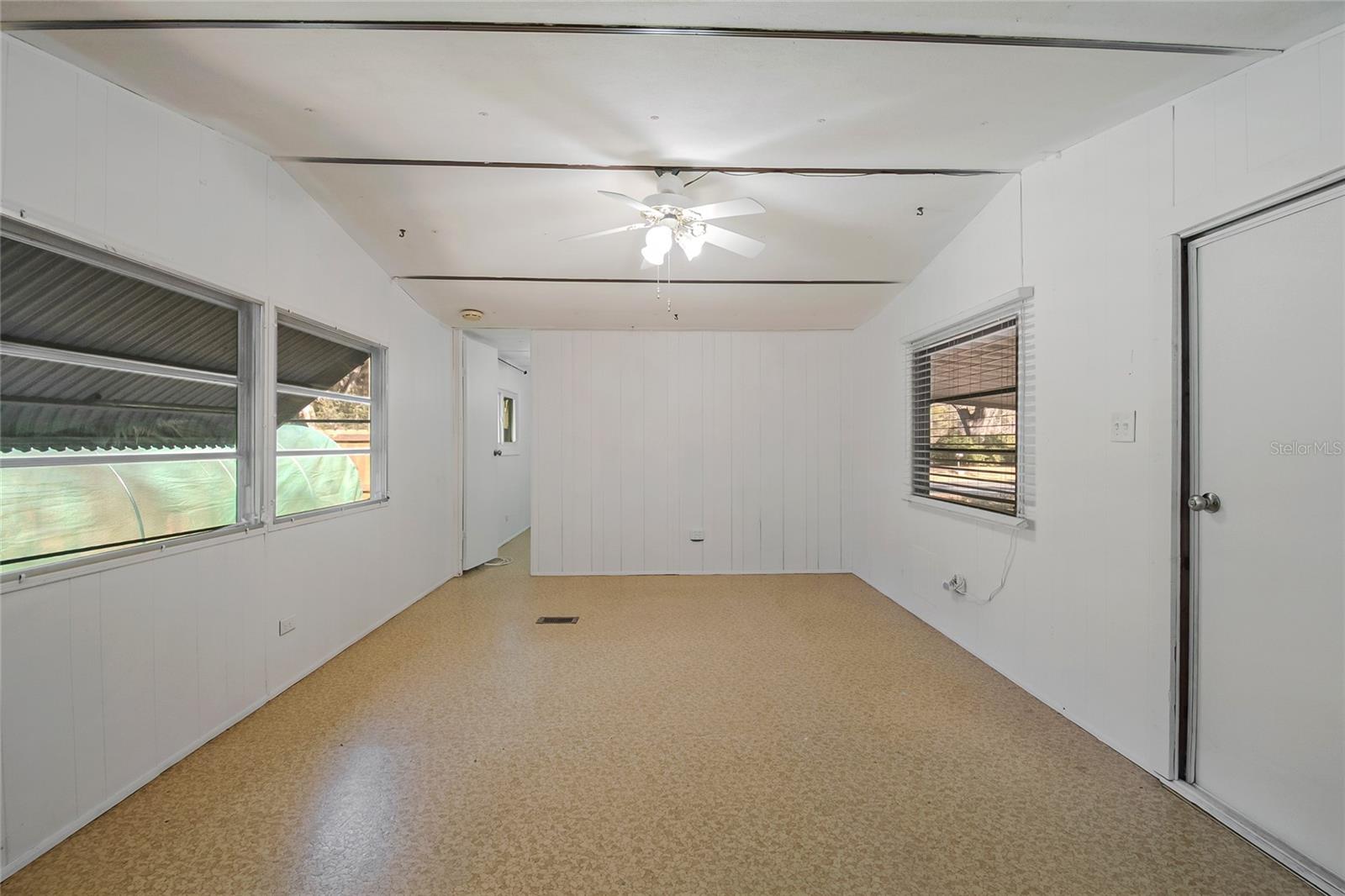 Image 29 of 48 For 10356 Se Highway 42