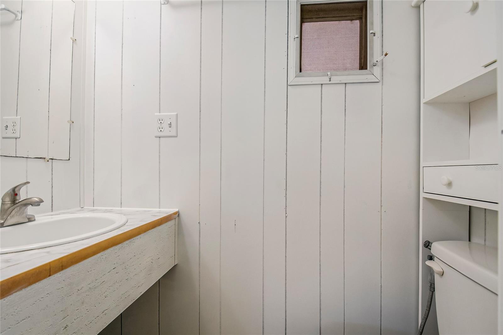 Image 35 of 48 For 10356 Se Highway 42