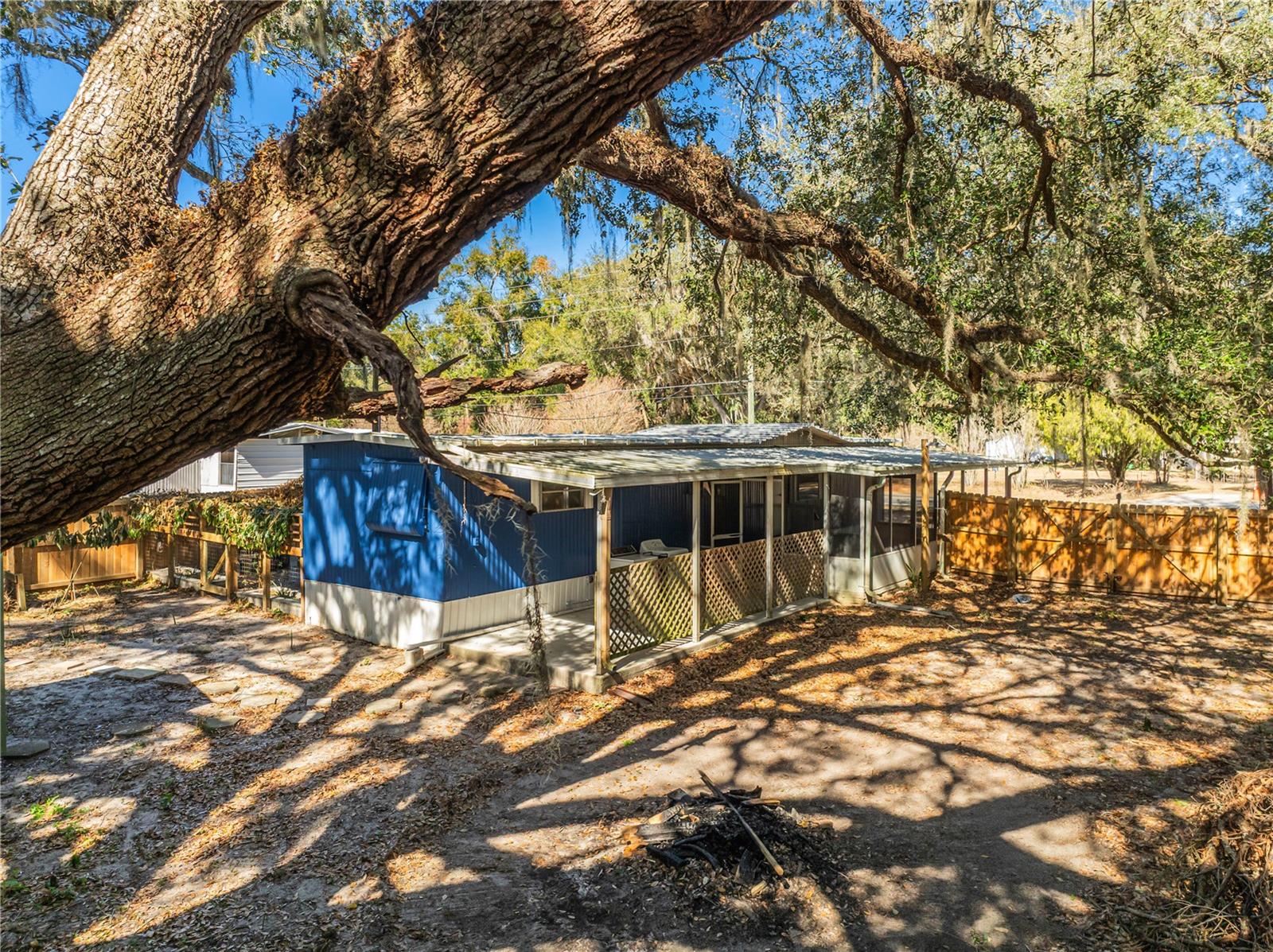 Image 8 of 48 For 10356 Se Highway 42