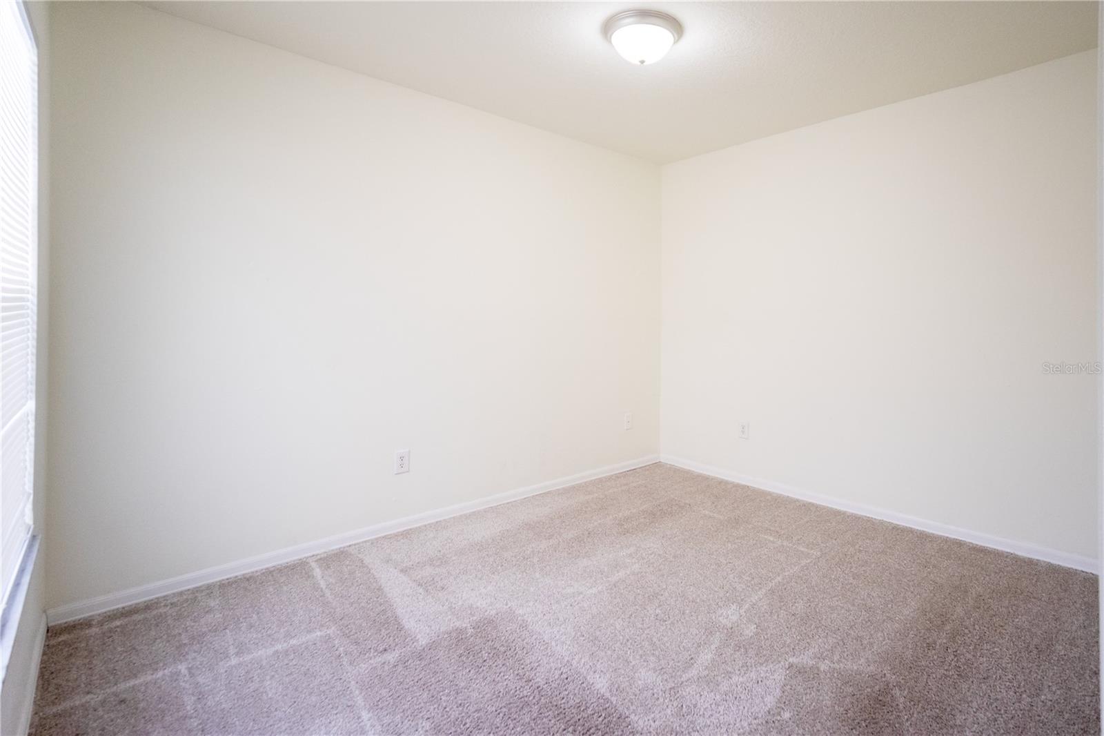 Image 5 of 19 For 821 Orchid Drive A