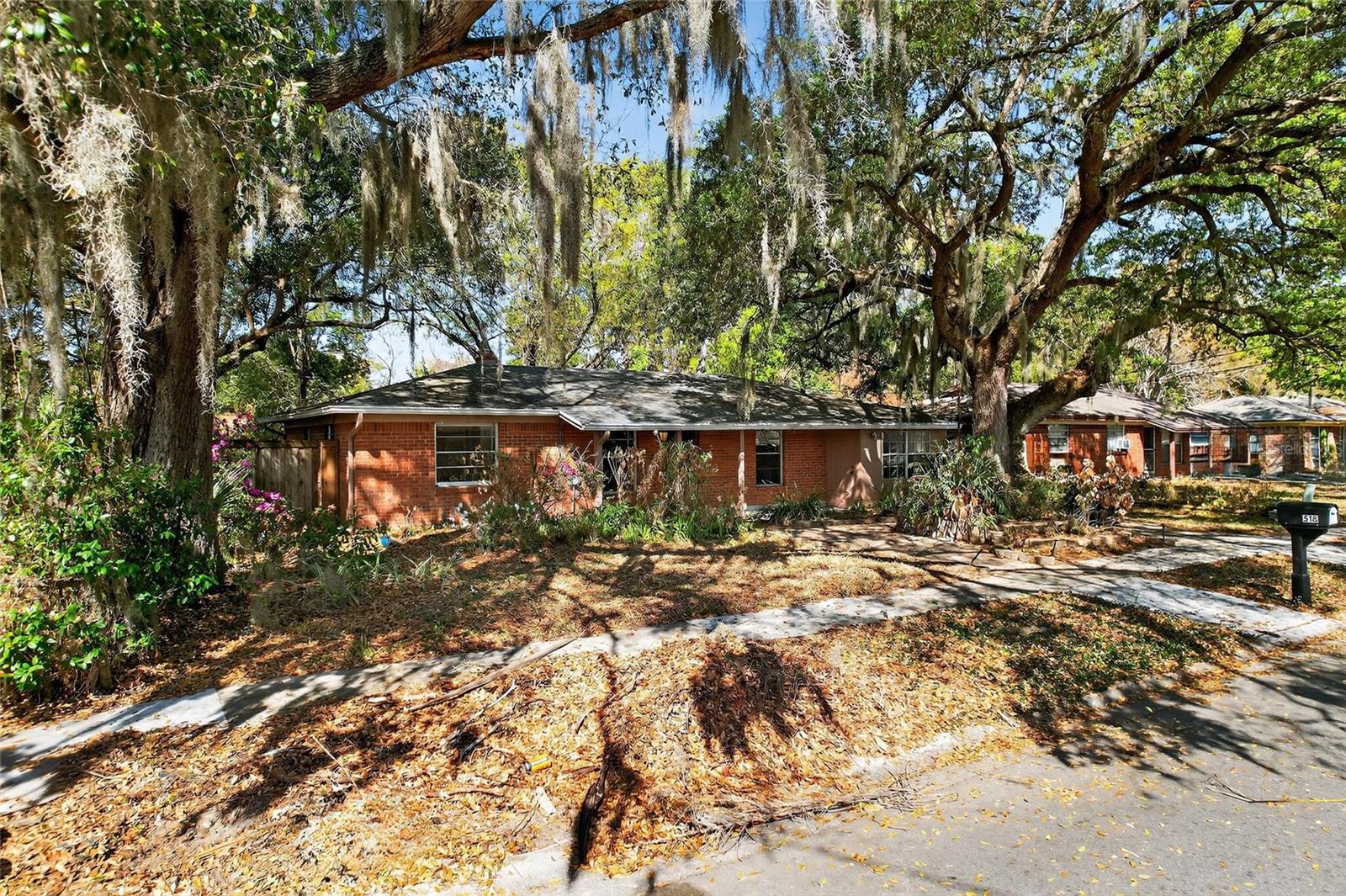 Image 10 of 49 For 518 Lavon Drive