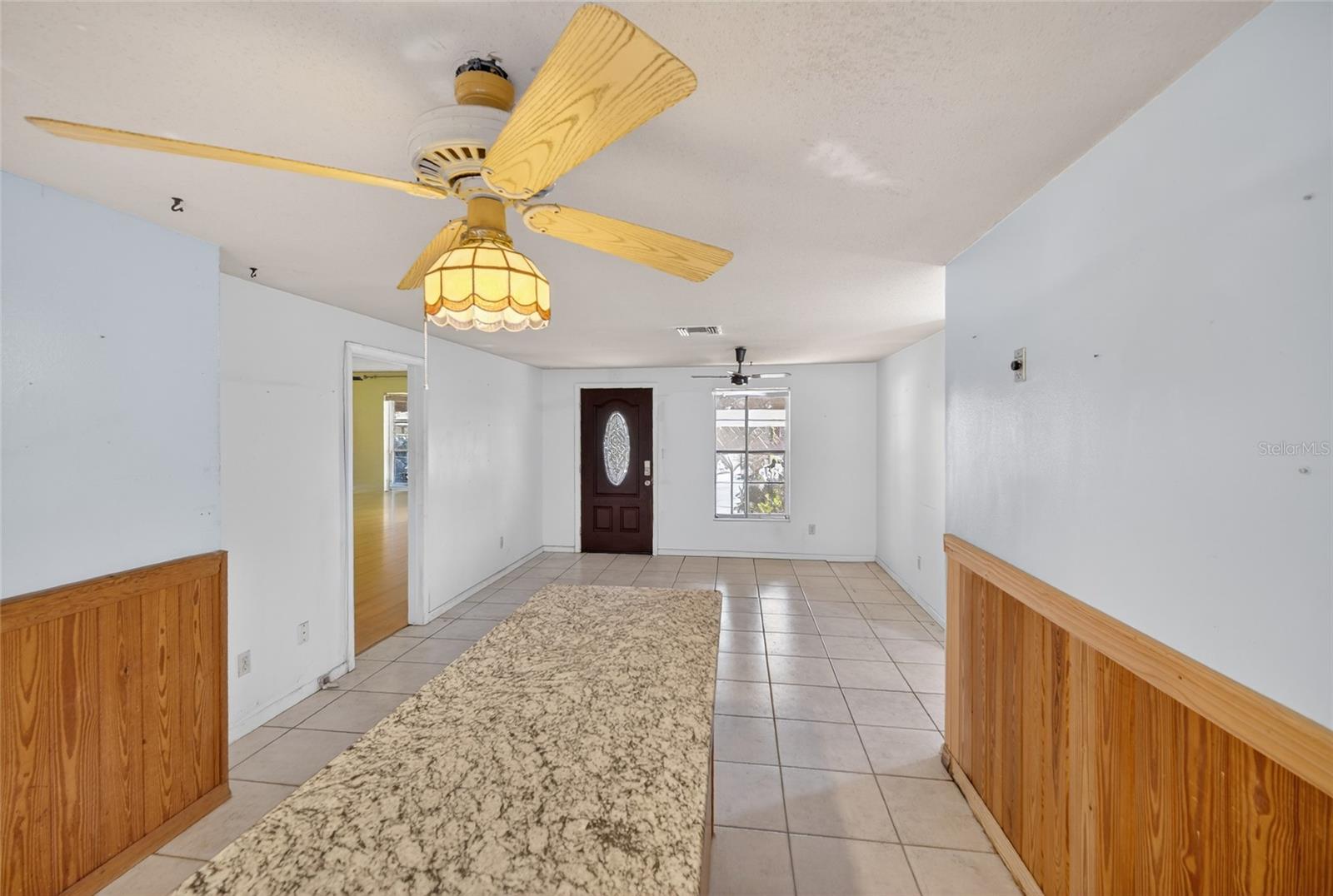 Image 14 of 49 For 518 Lavon Drive