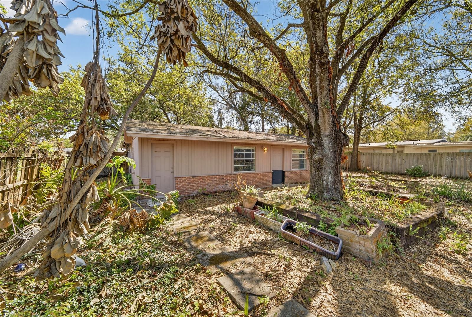 Image 35 of 49 For 518 Lavon Drive