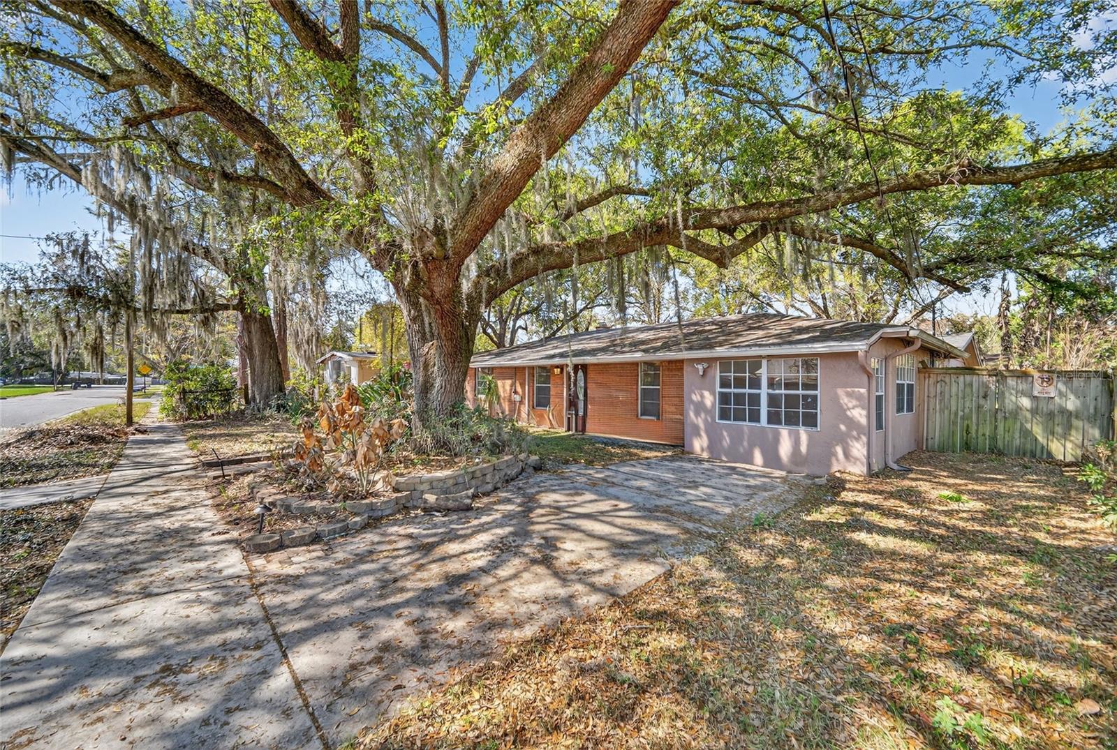 Image 41 of 49 For 518 Lavon Drive