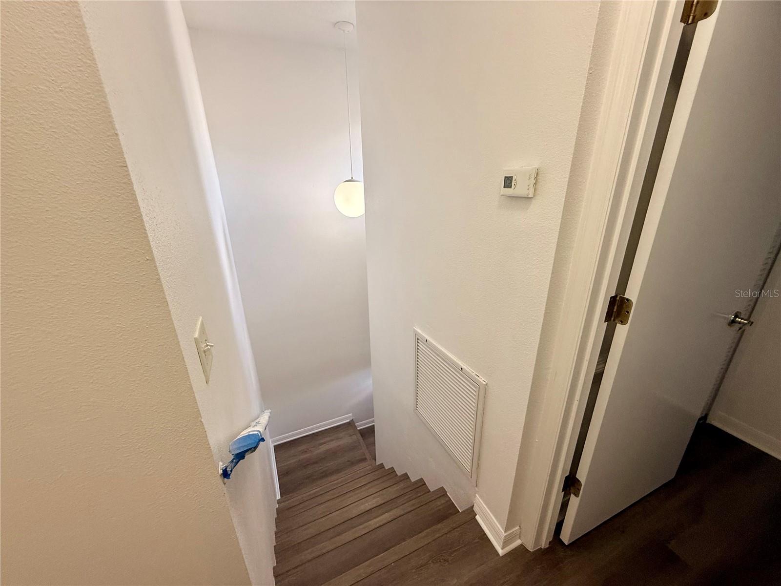 Image 5 of 19 For 862 Caribbean Drive A