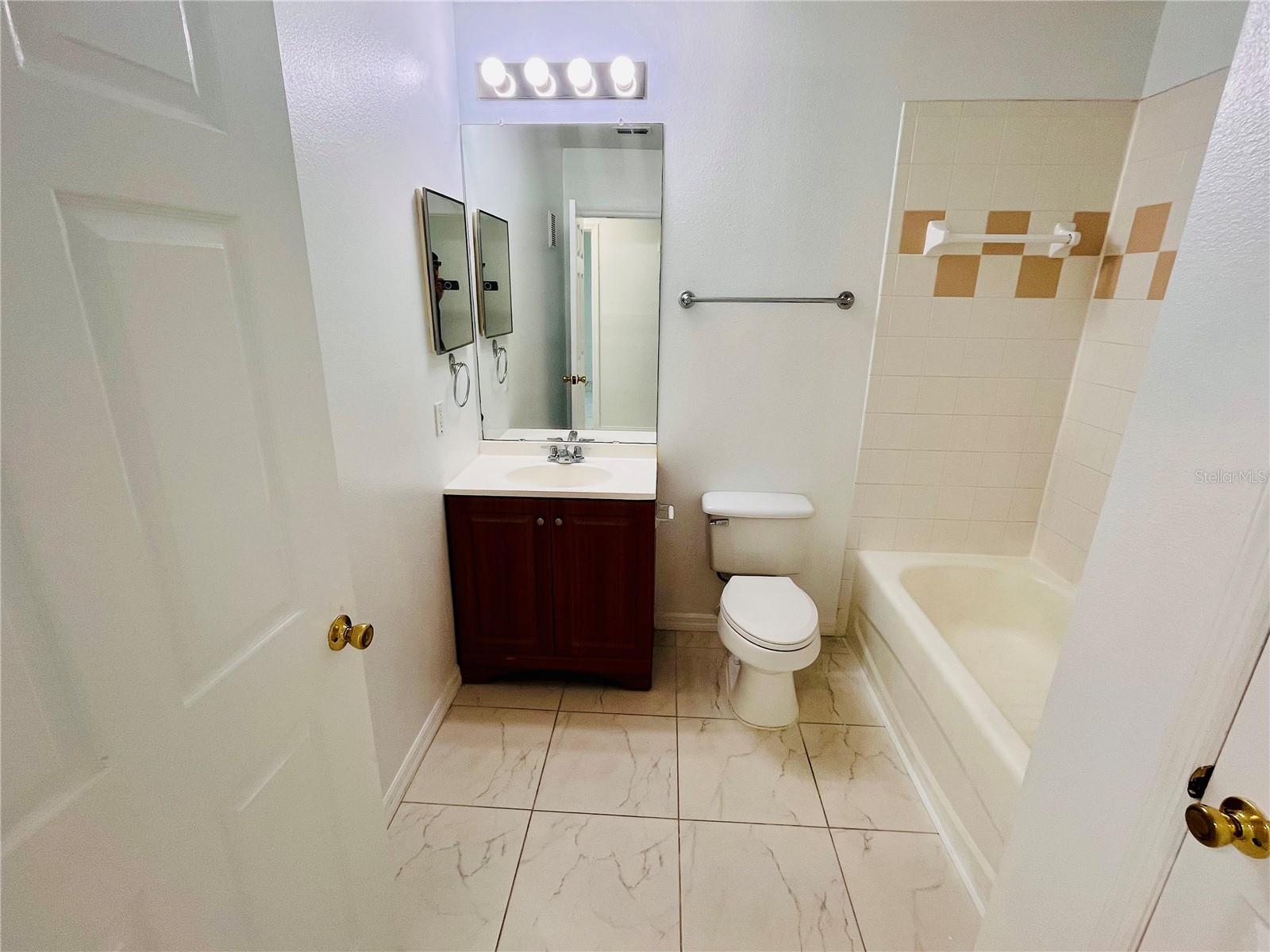 Image 12 of 22 For 6524 Swissco Drive 1012