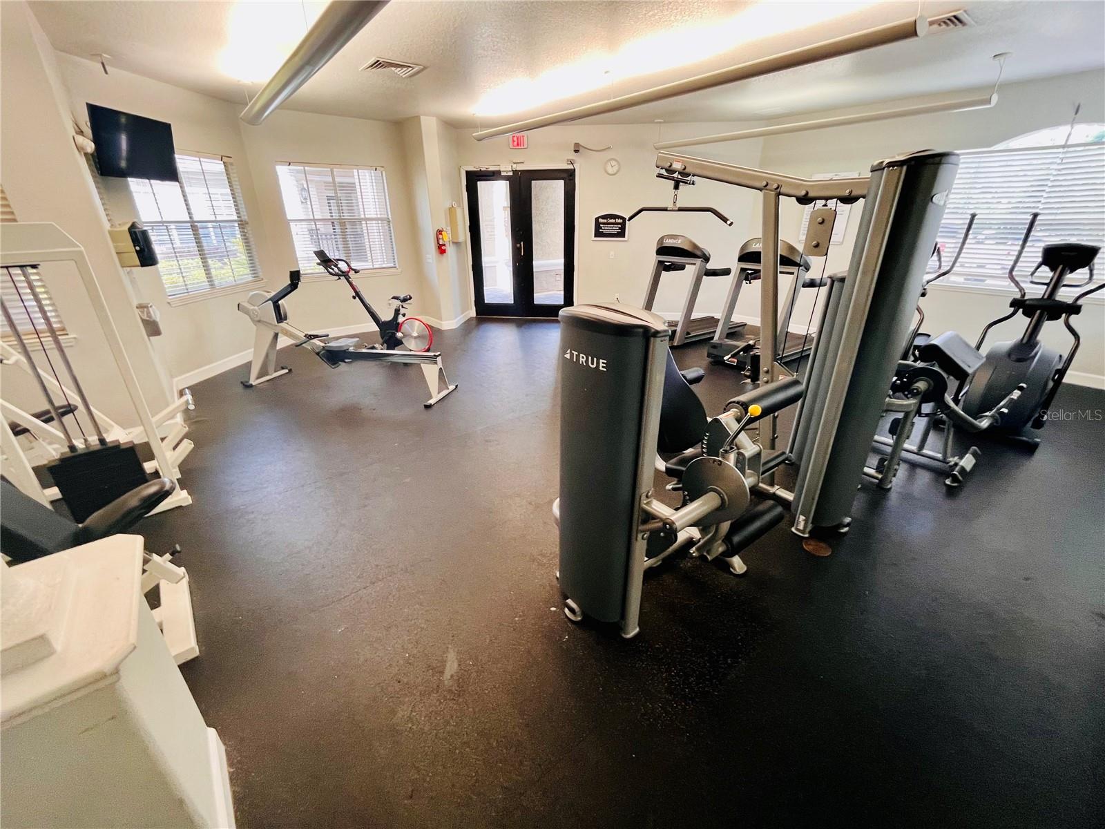 Image 20 of 22 For 6524 Swissco Drive 1012