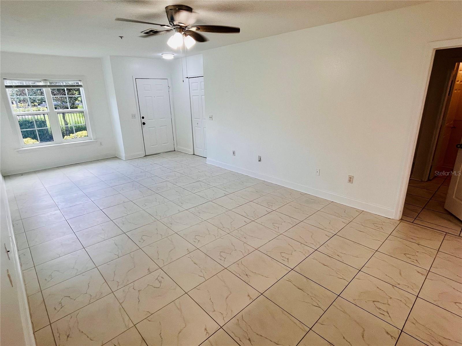 Image 3 of 22 For 6524 Swissco Drive 1012