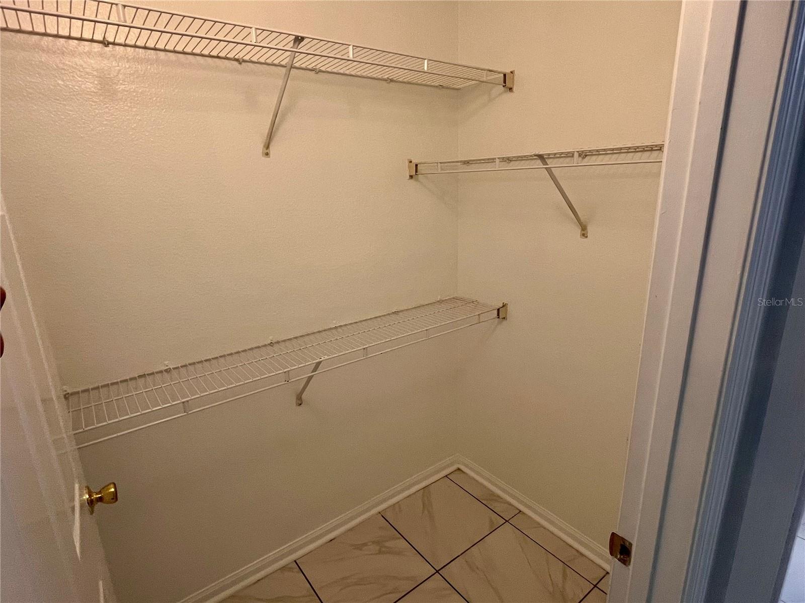 Image 6 of 22 For 6524 Swissco Drive 1012