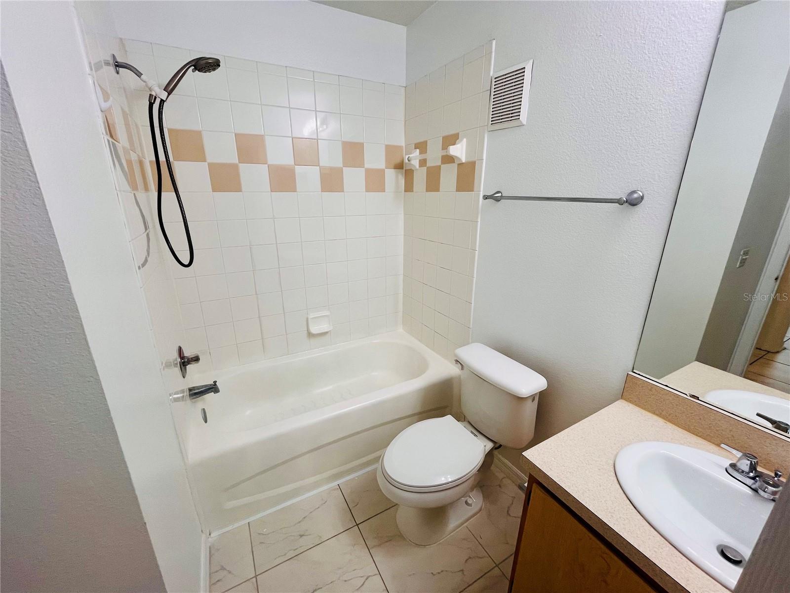 Image 8 of 22 For 6524 Swissco Drive 1012