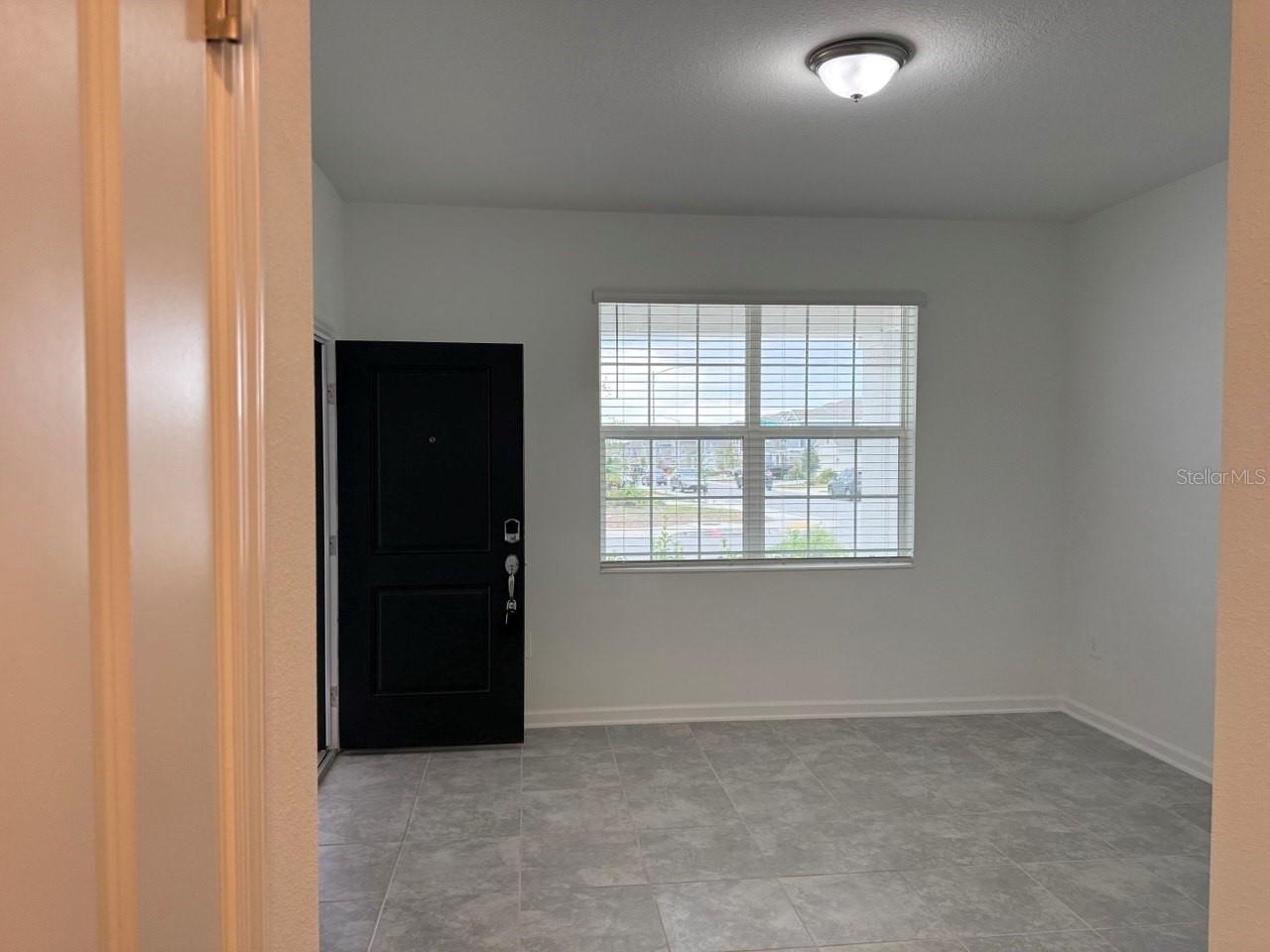 Image 3 of 9 For 2059 Punch Bowl Avenue