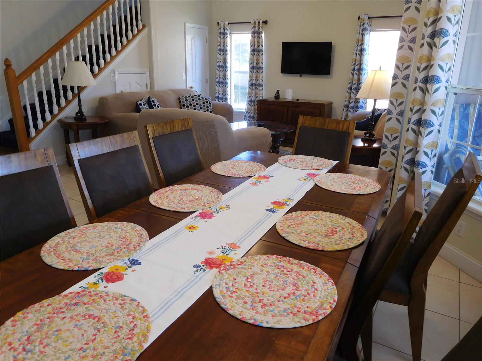 Image 17 of 47 For 422 Vista Drive