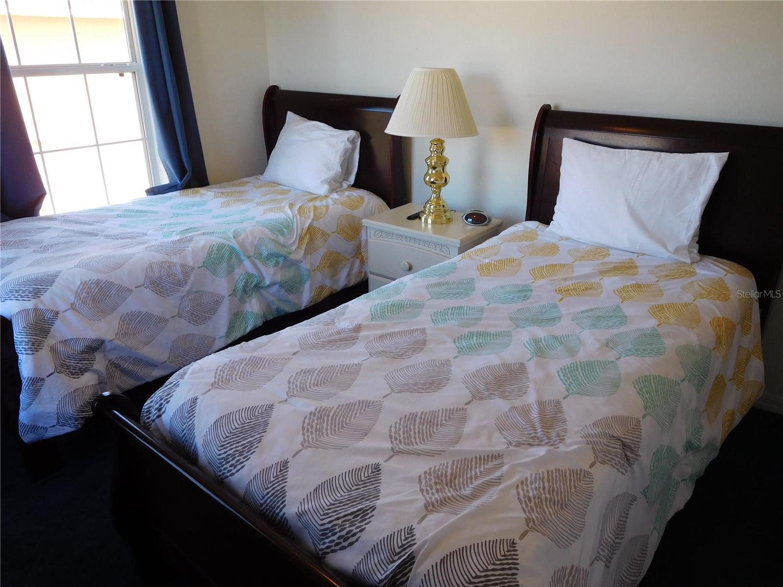 Image 37 of 47 For 422 Vista Drive