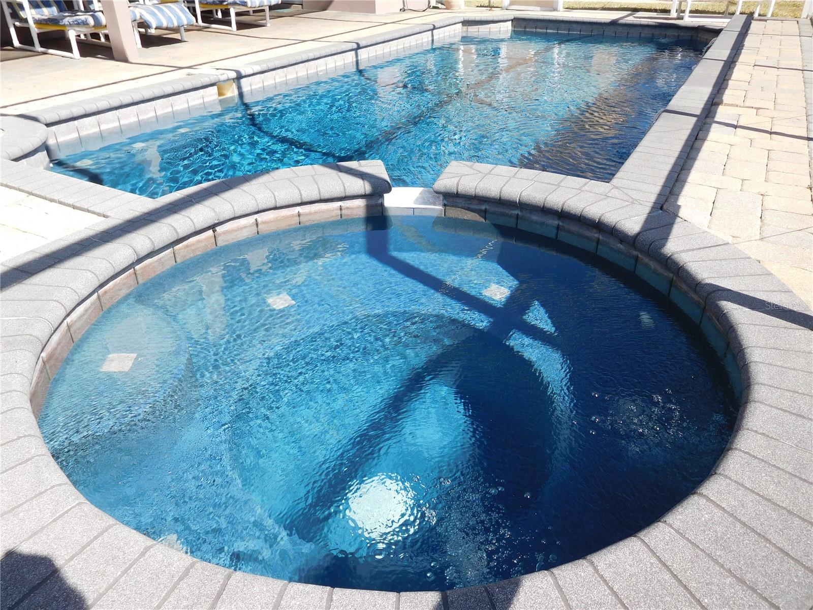 Image 38 of 47 For 422 Vista Drive