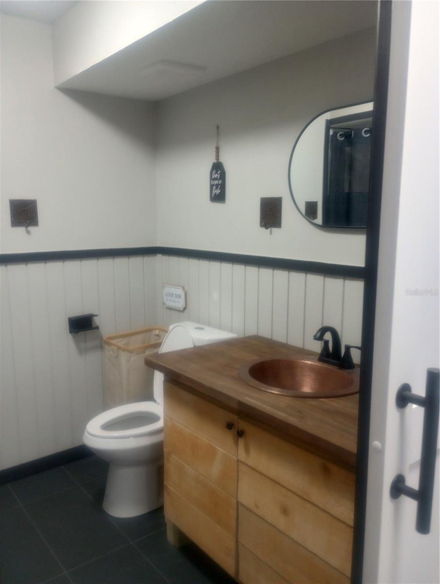 Image 15 of 31 For 12315 Margaret Terrace