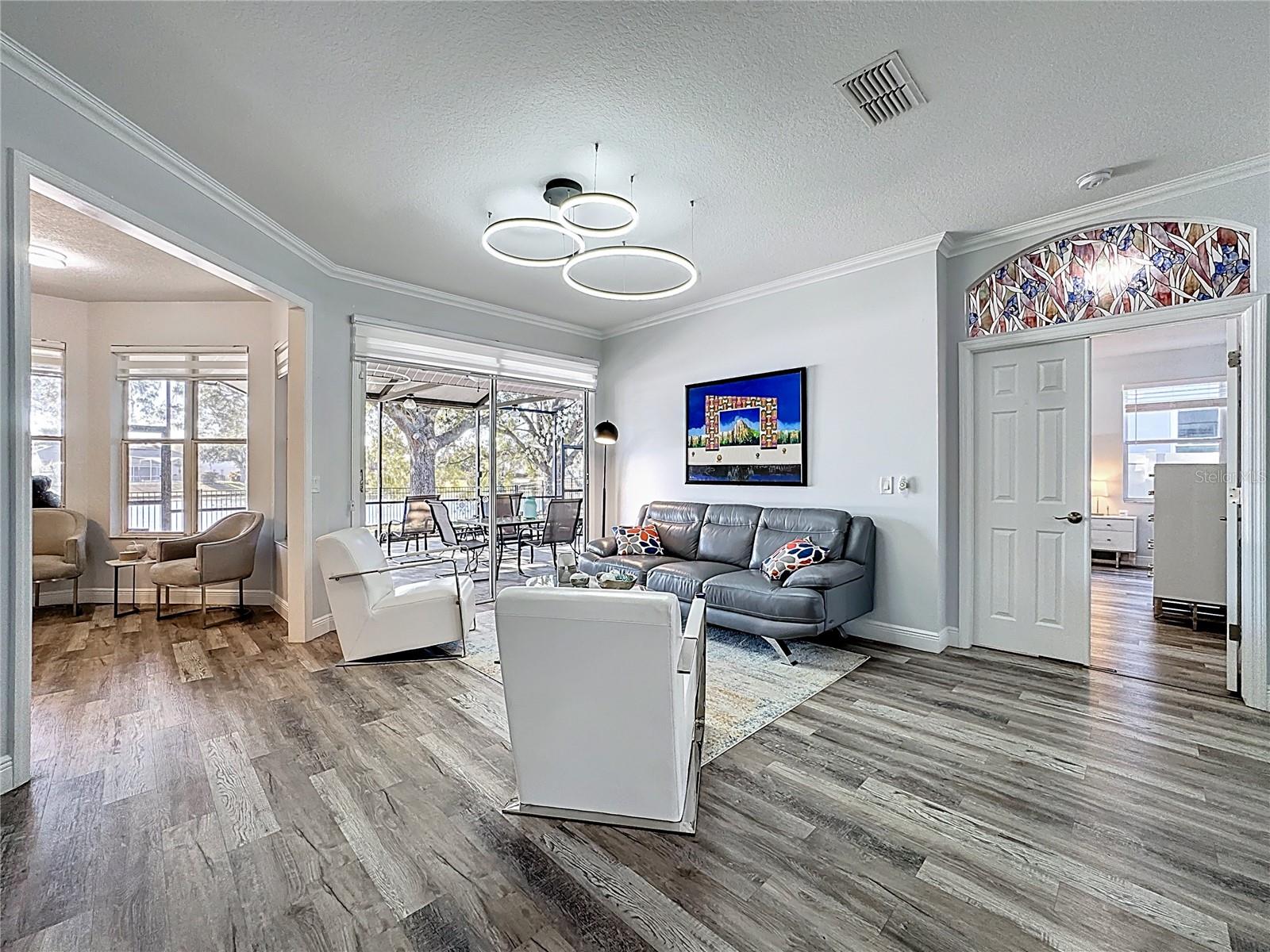 Image 18 of 82 For 14376 Lord Barclay Drive