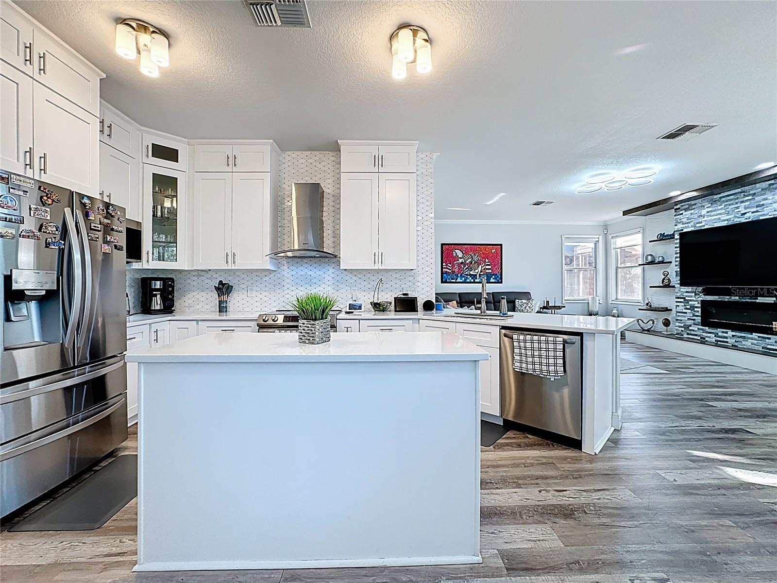 Image 21 of 82 For 14376 Lord Barclay Drive