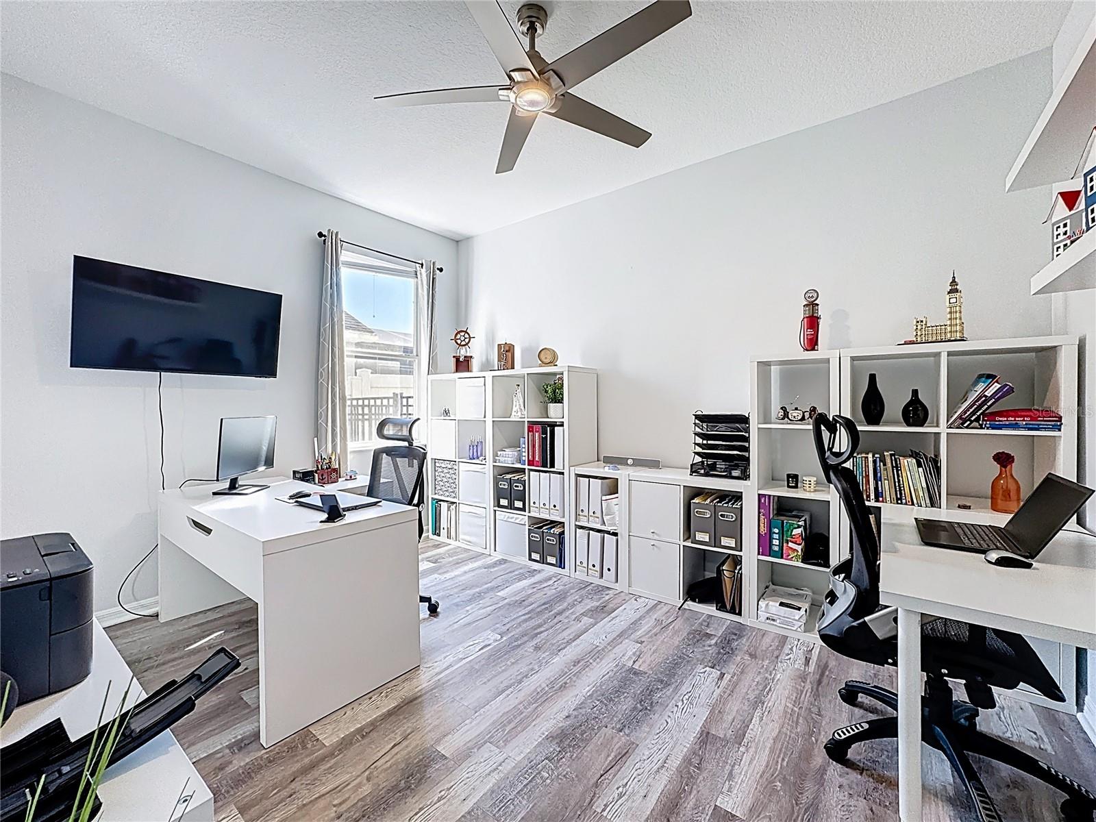 Image 37 of 82 For 14376 Lord Barclay Drive