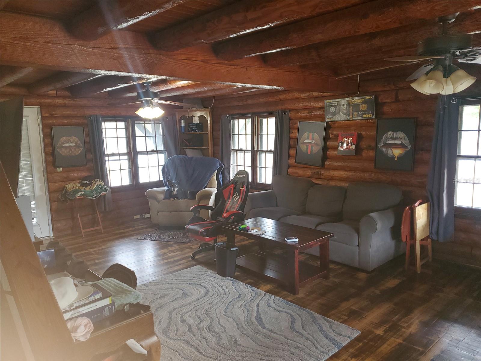 Image 23 of 36 For 3950 Pine Street