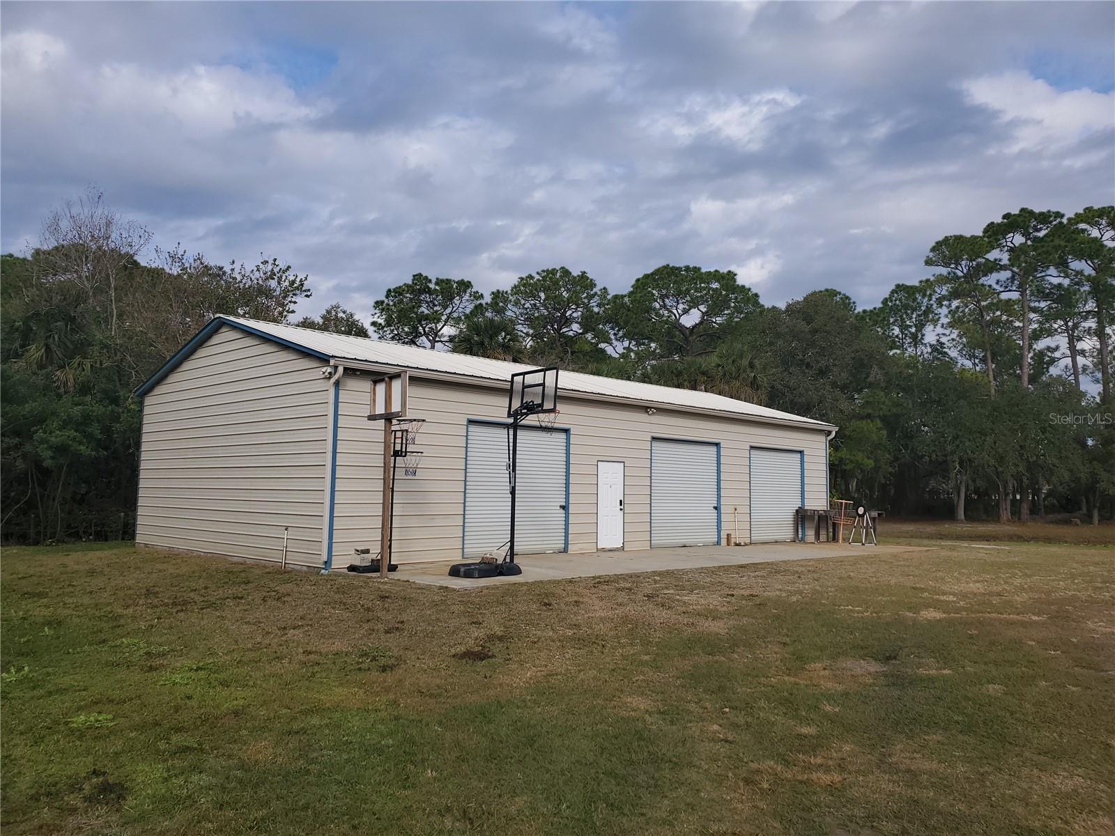 Image 34 of 36 For 3950 Pine Street