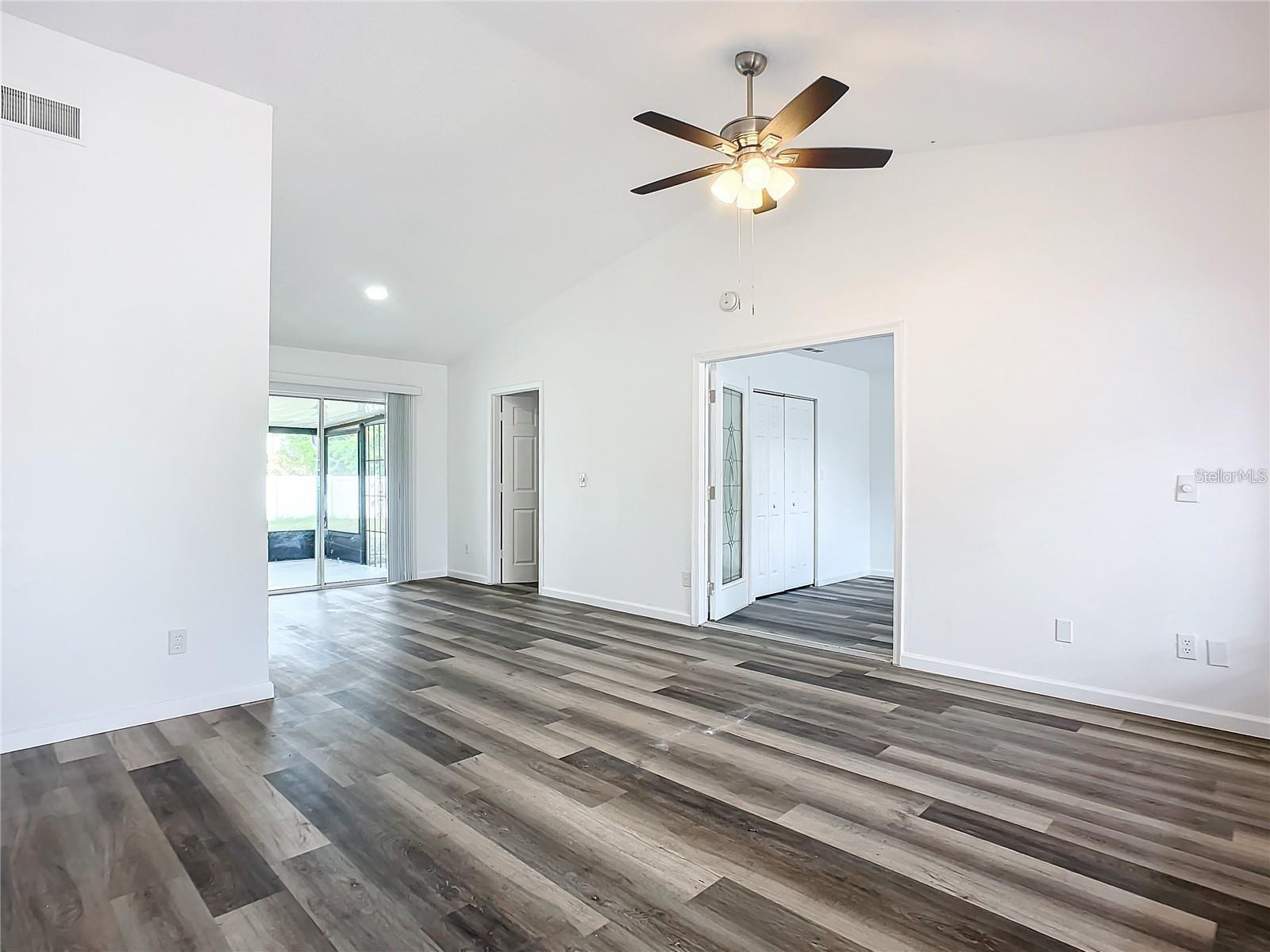 Image 10 of 40 For 11320 Bingham Court