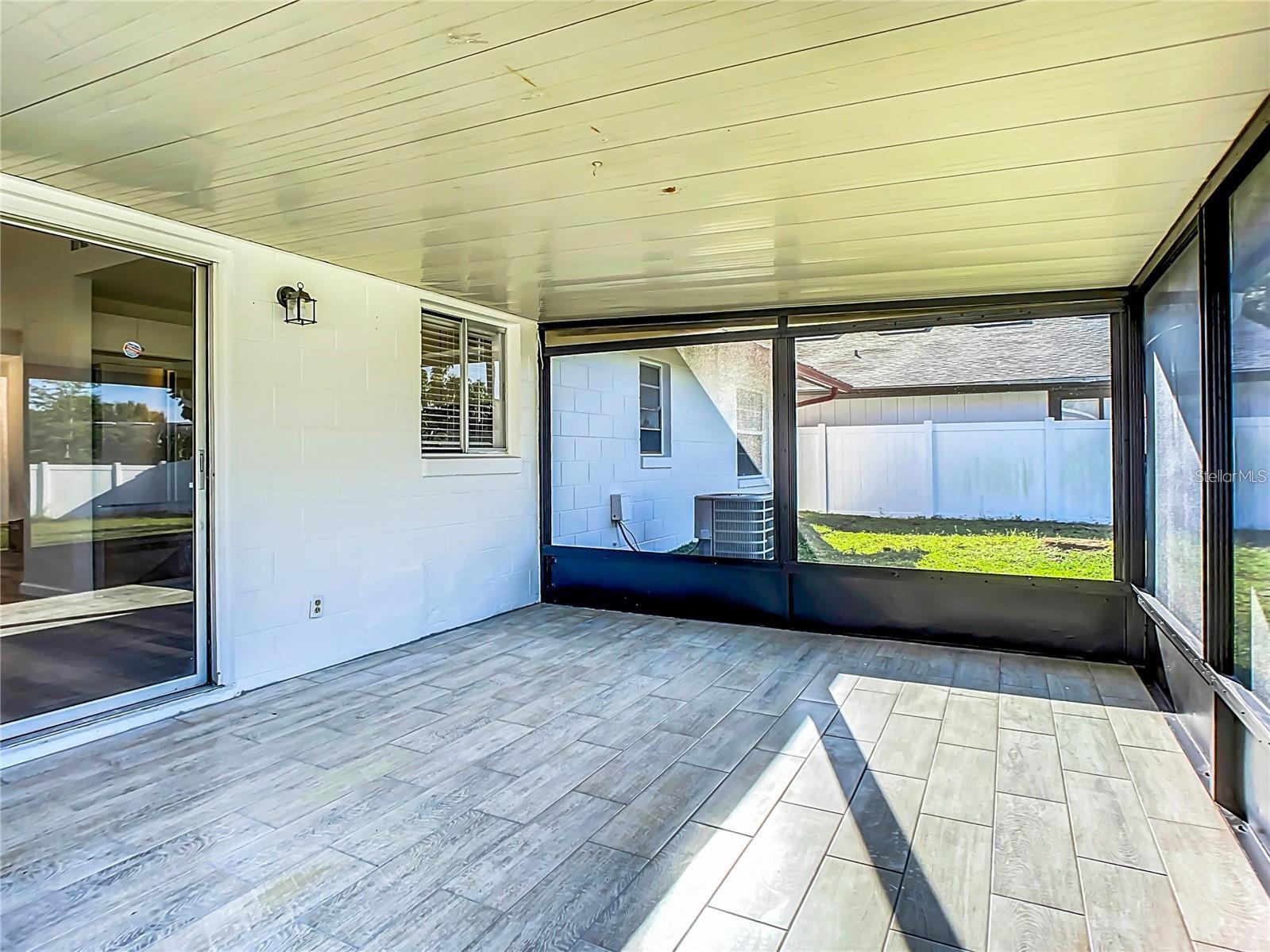 Image 33 of 40 For 11320 Bingham Court