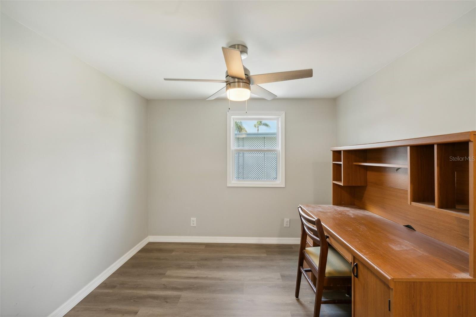 Image 12 of 30 For 1600 Old Coachman Road 303