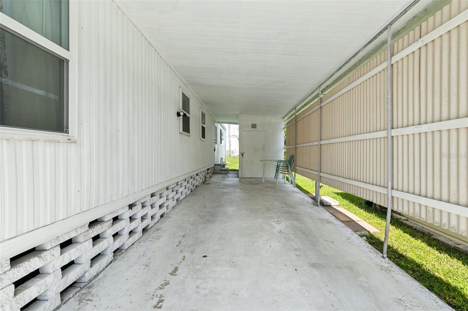 Image 26 of 30 For 1600 Old Coachman Road 303